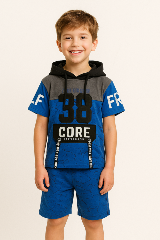 Erkek Çocuk Kapüşonlu “38” Baskılı Tişört & Desenli Mavi Şort Seti