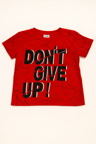 Erkek Çocuk “Don’t Give Up!” Baskılı Kısa Kollu Tişört & Siyah-Kırmızı Şort Seti