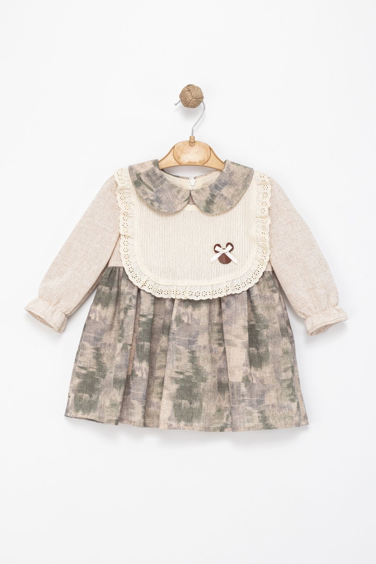 Kız Çocuk Dantel Yakalı Uzun Kollu Elbise – Bej & Yeşil Tonları