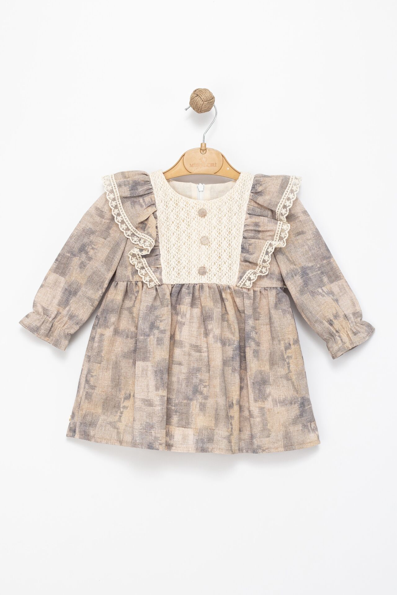 Kız Çocuk Dantel Detaylı Düğmeli Uzun Kollu Elbise – Bej & Gri Tonları