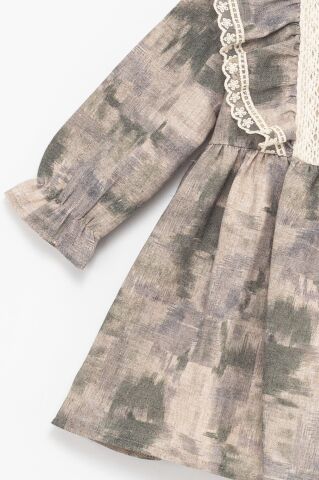 Kız Çocuk Dantel Detaylı Fırfırlı Uzun Kollu Elbise – Yeşil & Bej Tonları