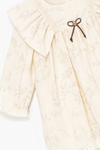 Kız Çocuk Bej Fırfırlı Yaka Dantel Detaylı Elbise